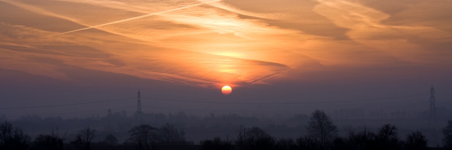 Sunrise. Image by Drew Perry, CC. flickr.com/photos/drewlx